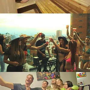 Las Aguas Social Experience Богота